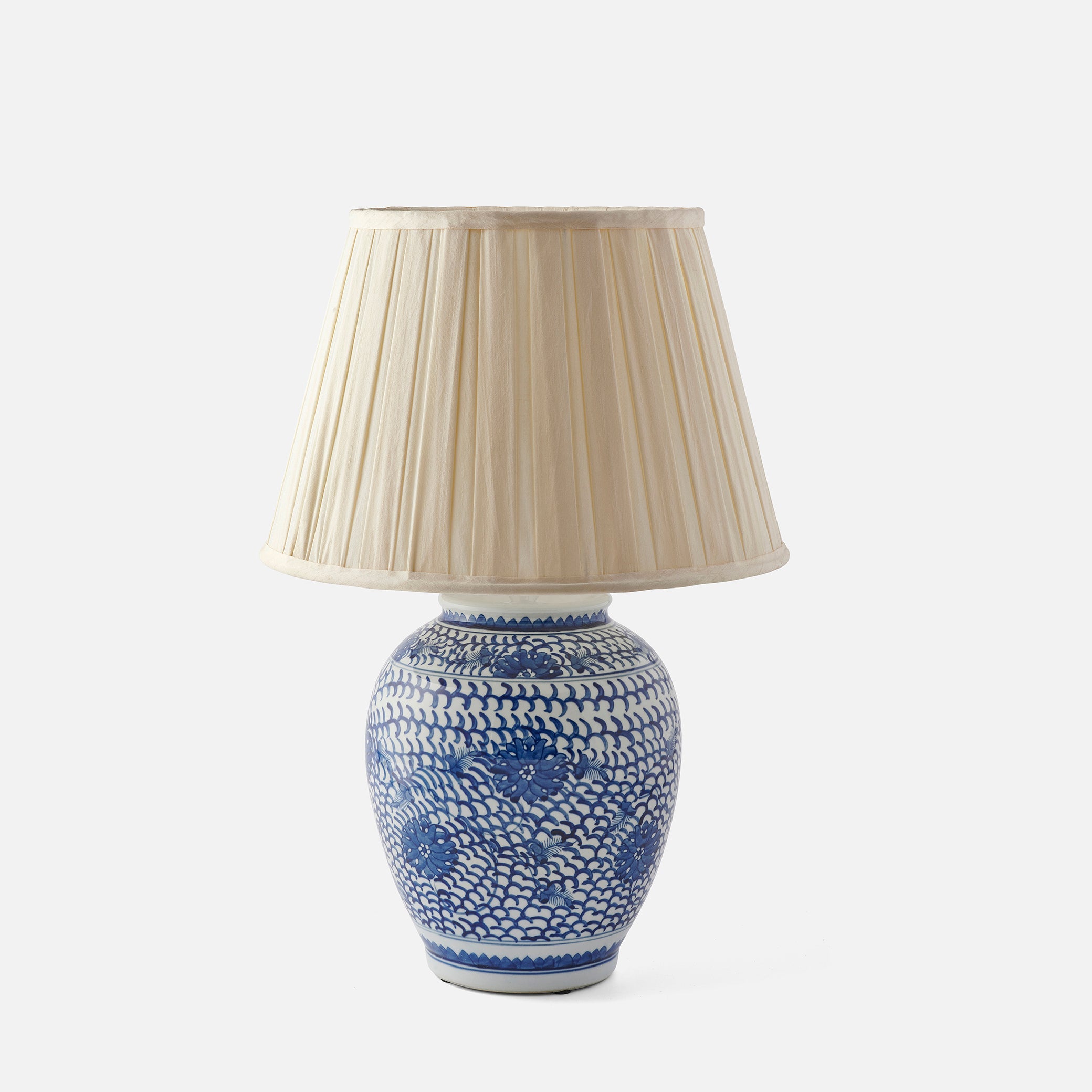 Blue and White Decorated Chrysanthemum Lamp - RETURN